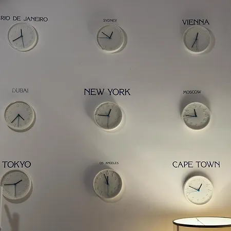 아파트 The House Vatican Zone *